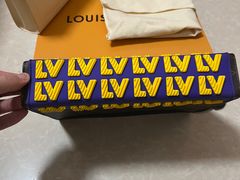 -小飞侠奢侈品回收 寄卖 养护(宝山宝龙广场店)