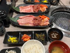 -七輪焼肉 榮華亭(難波店)
