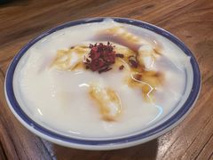 -云阿蛮云南生烫牛肉米线(奉贤路店)