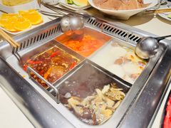 -海底捞火锅鲜切牛肉主题店(长寿路店)