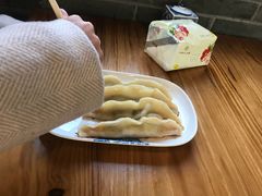 牛肉锅贴-张小文胡辣汤(龙柏新村店)