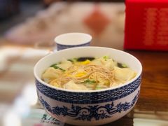 -笑来喜馄饨小笼工坊店(湖滨街店)