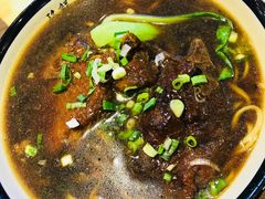 上海大排面-玖鲜小笼(中山广场店)