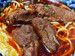 极品牛肉面-蒋六十八梯眼镜面(狮子坪店)