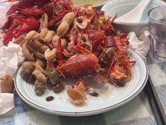 -老鄞江清水龙虾•赵赵家(江北店)