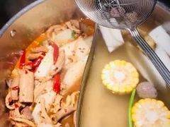-左庭右院鲜牛肉火锅(新梅广场店)