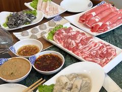 -楼外楼大刀肉传统火锅居(幸福街店)