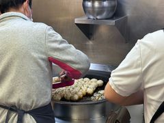 -小杨生煎(黄河路美食休闲街店)