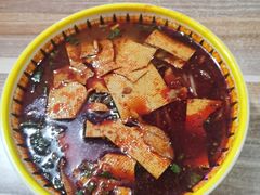-老字号杨坡红油米线腊汁肉夹馍(东四道巷店)