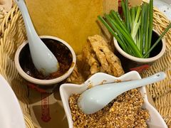 -鲁菜根·泰山菜(泰山店)
