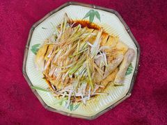 隆都驰名白切鸡-隆都四季香饭店(碧海路店)