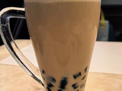 -港丽餐厅(高德置地店)