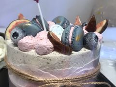 -小苍兰风铃草·礼物蛋糕(沈阳店)
