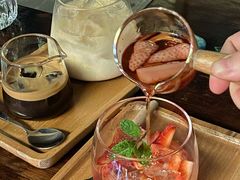 -转山咖啡(松柏社区店)