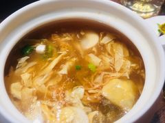 乌鱼蛋海参籽汤-将相和·海鲜蒸饺大连菜