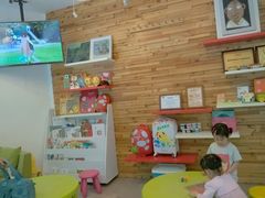 -蕃茄田艺术•美术绘画 •硬笔书法(滨江海威领界店)