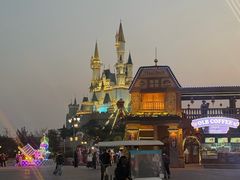 -泉城欧乐堡梦幻世界