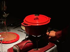 -弦月窗LUNETTE BY AMANDA(复兴路店)