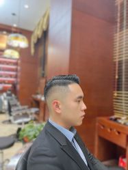 -尼特斯男士发型馆