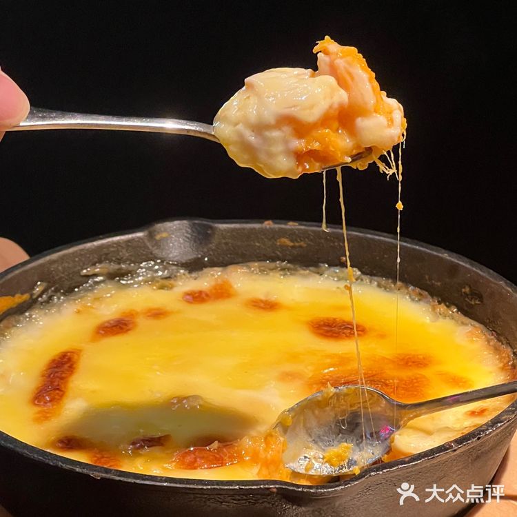 湛江排队长龙烤鱼🐟【师烤】为了它我愿意等