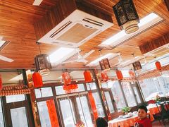 -明月食府(二区干二路店)