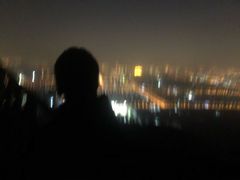 -鬼笑石后山停车场