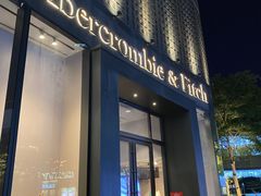 -Abercrombie & Fitch(天环广场店)
