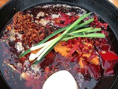 -周幺妹重庆老火锅(银泰城总店)