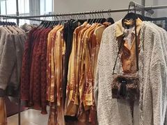 -URBAN REVIVO(深圳华润万象天地店)