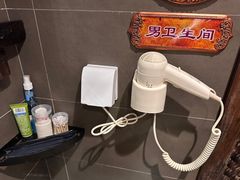 -大匠工房古船木艺术餐厅·猪肚鸡专门店(长白仙岛店)