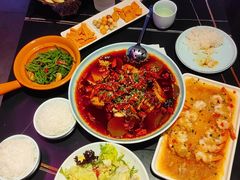 -粉墨特色菜·烧烤音乐酒馆