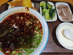 -京穆兰兰州牛肉面·清真(中川机场店)