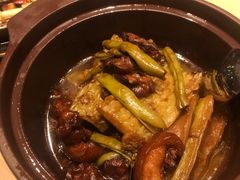 慢火苦瓜烧花猪肉-柴门头啖汤·经典川菜·慢火汤品(锦城万达店)