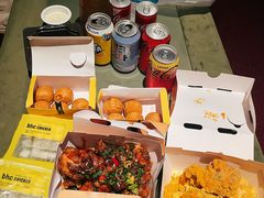 -BHC炸鸡(明洞总店)