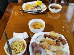 -百荷园蔬食自助餐厅(德辉广场店)