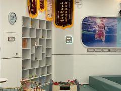 -龙格亲子游泳·水育早教运动中心(绿宝中心)