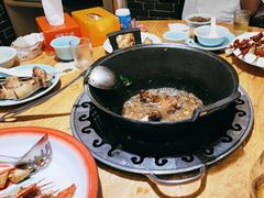 -茸梅路右拐龙虾-农家菜(松江店)