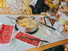 -花田煮鲜牛肉火锅(钟楼众汇店)