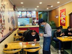 大堂-李先生牛肉面大王(青岛闽江路店)