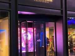 -Hollister(天环广场店)
