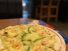 鲜虾牛油果披萨-FUTURE BAR(岭南天地店)