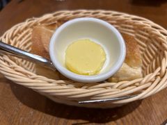 餐前包-Entrecôte 法国牛扒馆(保利·时光里店)