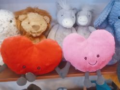 点击看大图 -鹰巢鹰趣·Jellycat LIV Heart丽芙之心·棉花娃娃亲子(亮马桥店)