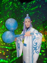 -星元素cosplay动漫摄影写真工作室