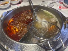 -左庭右院鲜牛肉火锅(环球港店)