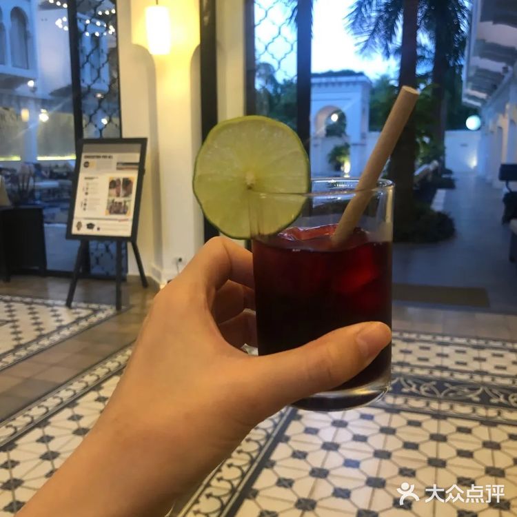 暹粒旅行酒店住宿攻略[礼花]