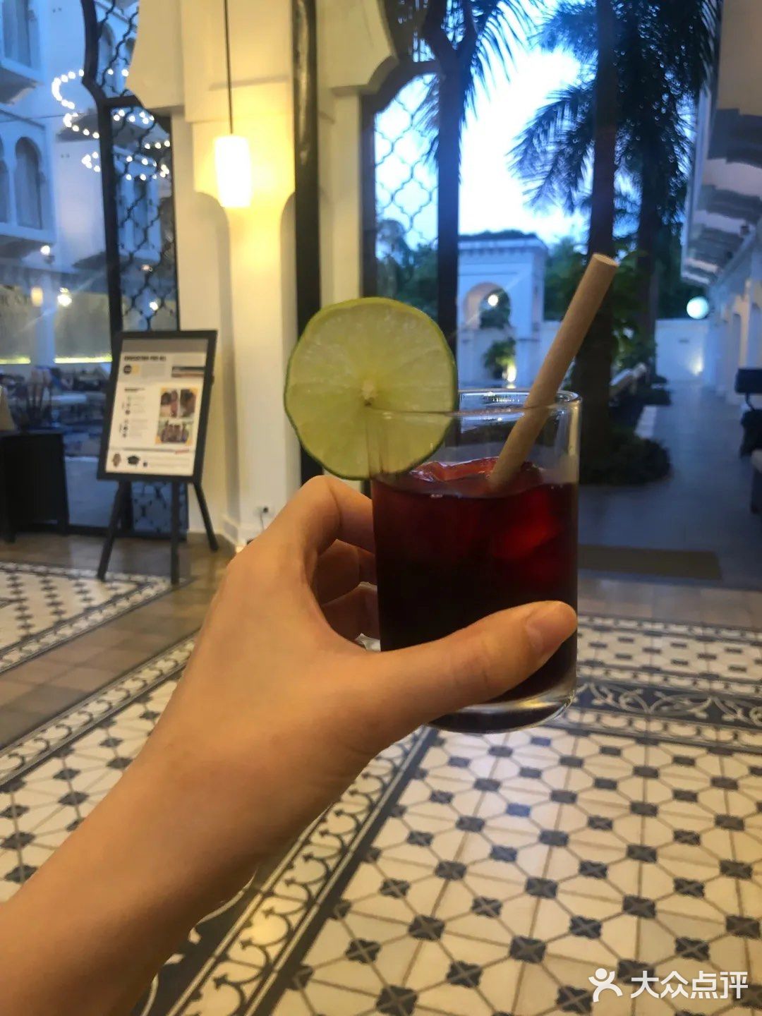 暹粒旅行酒店住宿攻略[礼花]