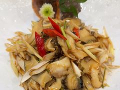 章丘大葱拌海螺-老山东·山东菜(鲁菜名店)
