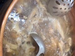 -阿山卓·野生菌火锅·纳西火塘烤肉