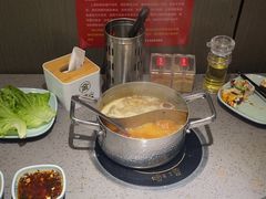 -金滏山烤肉·海鲜·火锅自助餐厅(襄阳万达店)
